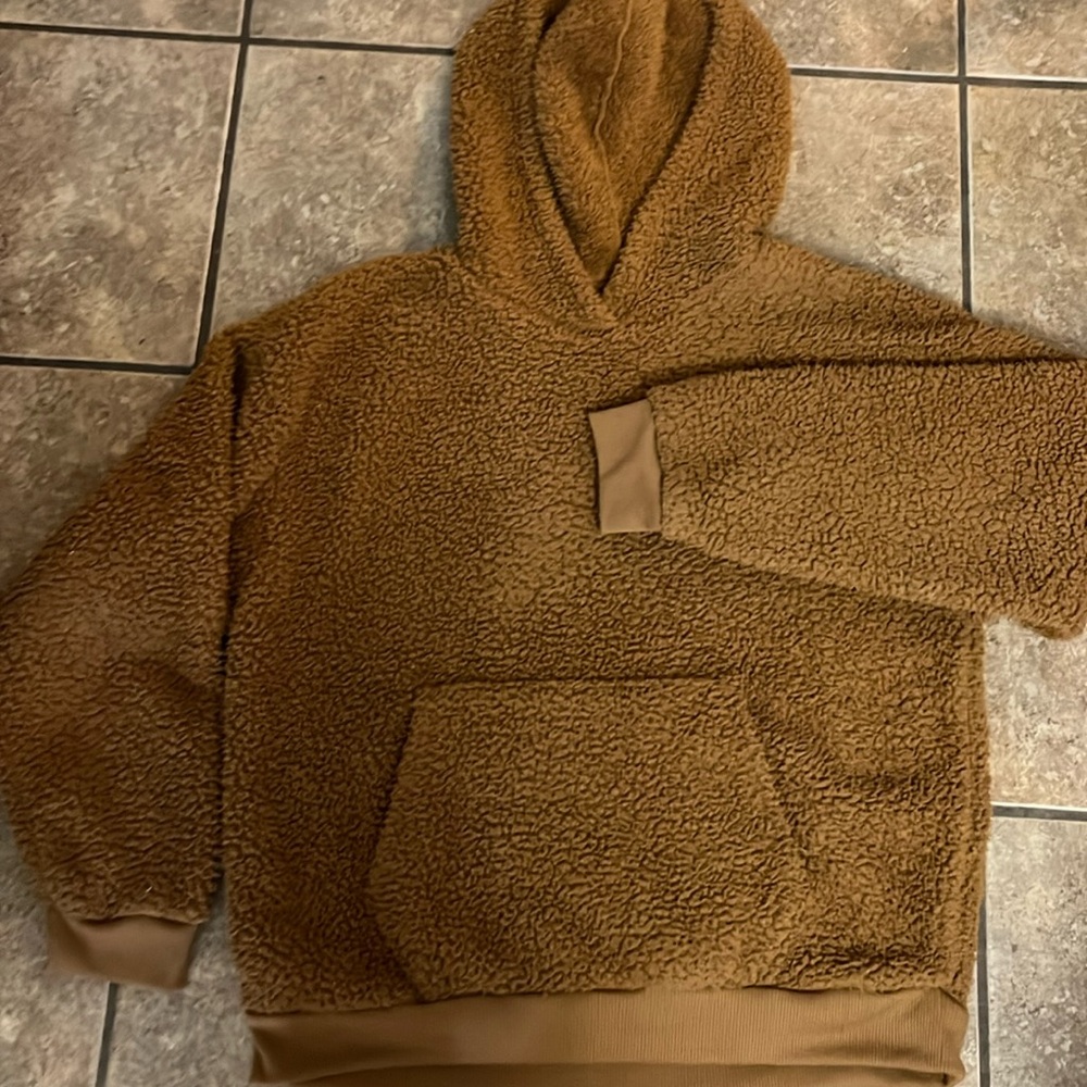Women’s AE sweatshirt- perfect condition!